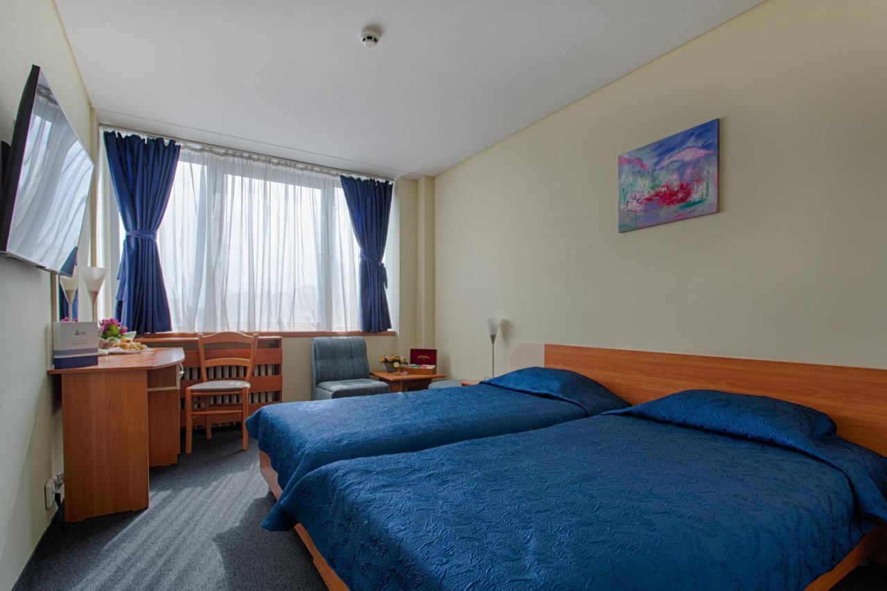 Hemus Hotel Sofia Exteriör bild