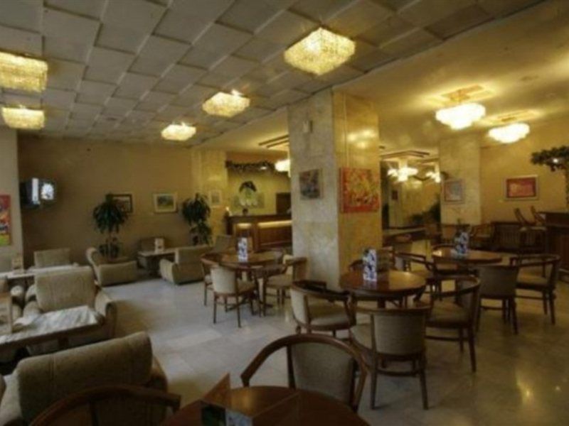 Hemus Hotel Sofia Exteriör bild