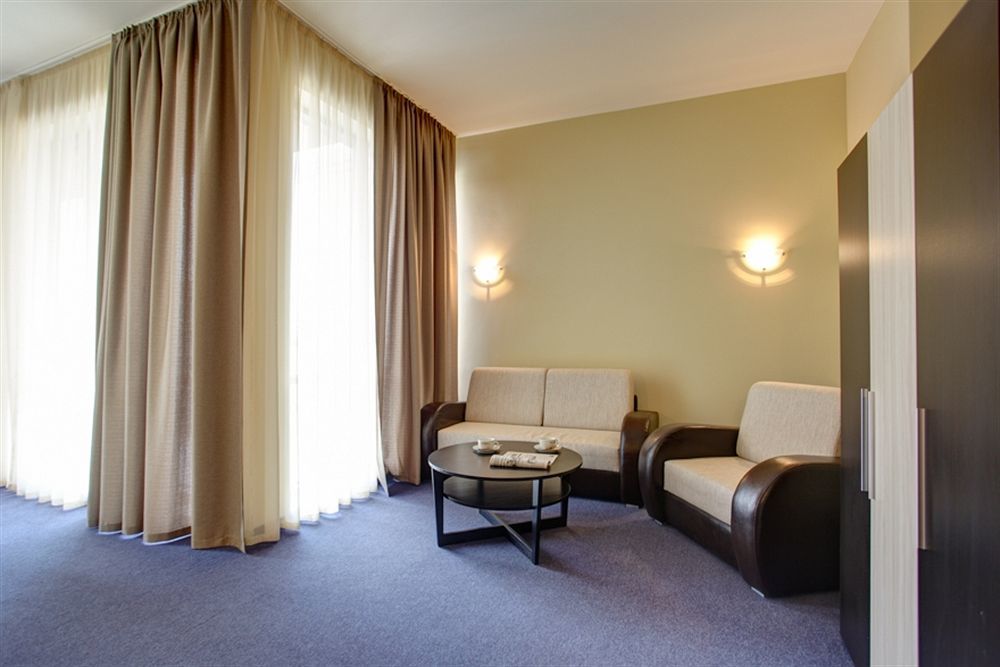 Hemus Hotel Sofia Exteriör bild